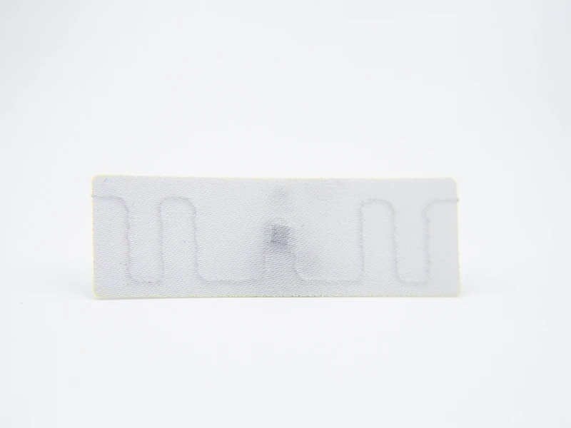 60*20mm U9XE UHF Laundry Tag 