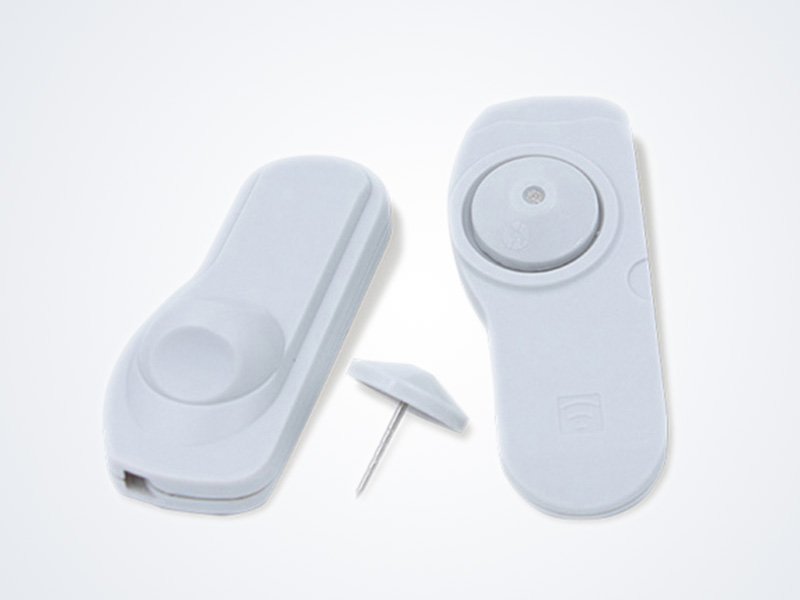 72.44*29.71*14.85mm Impinj Monza R6P RF+UHF/AM+UHF Dual Band RFID clothing Tag 