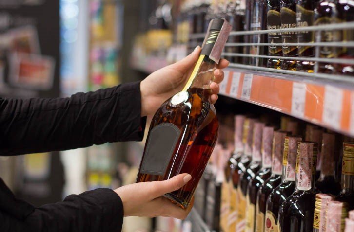 Analysis of Various RFID Passive Tags in Alcohol Management
