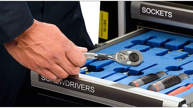 RFID Tags Empowering the Intelligent Transformation of Spare Parts Inventory Management