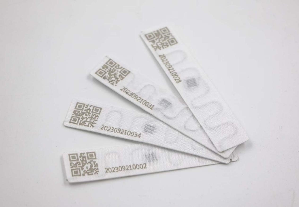 What Are the Advantages of Printable Laundry tag