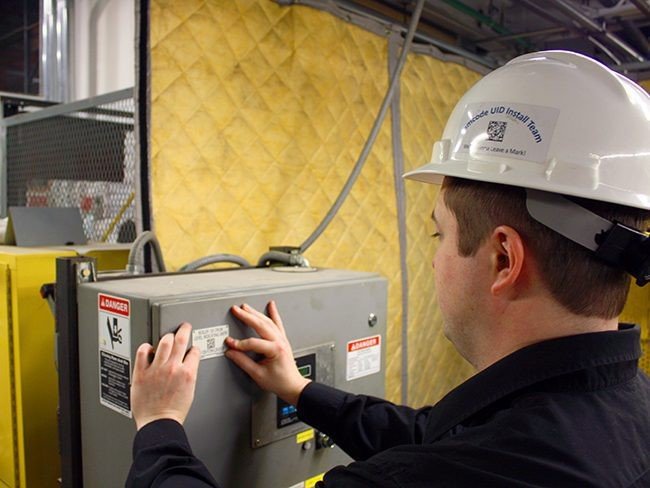 RFID on metal Tags for asset tracking management